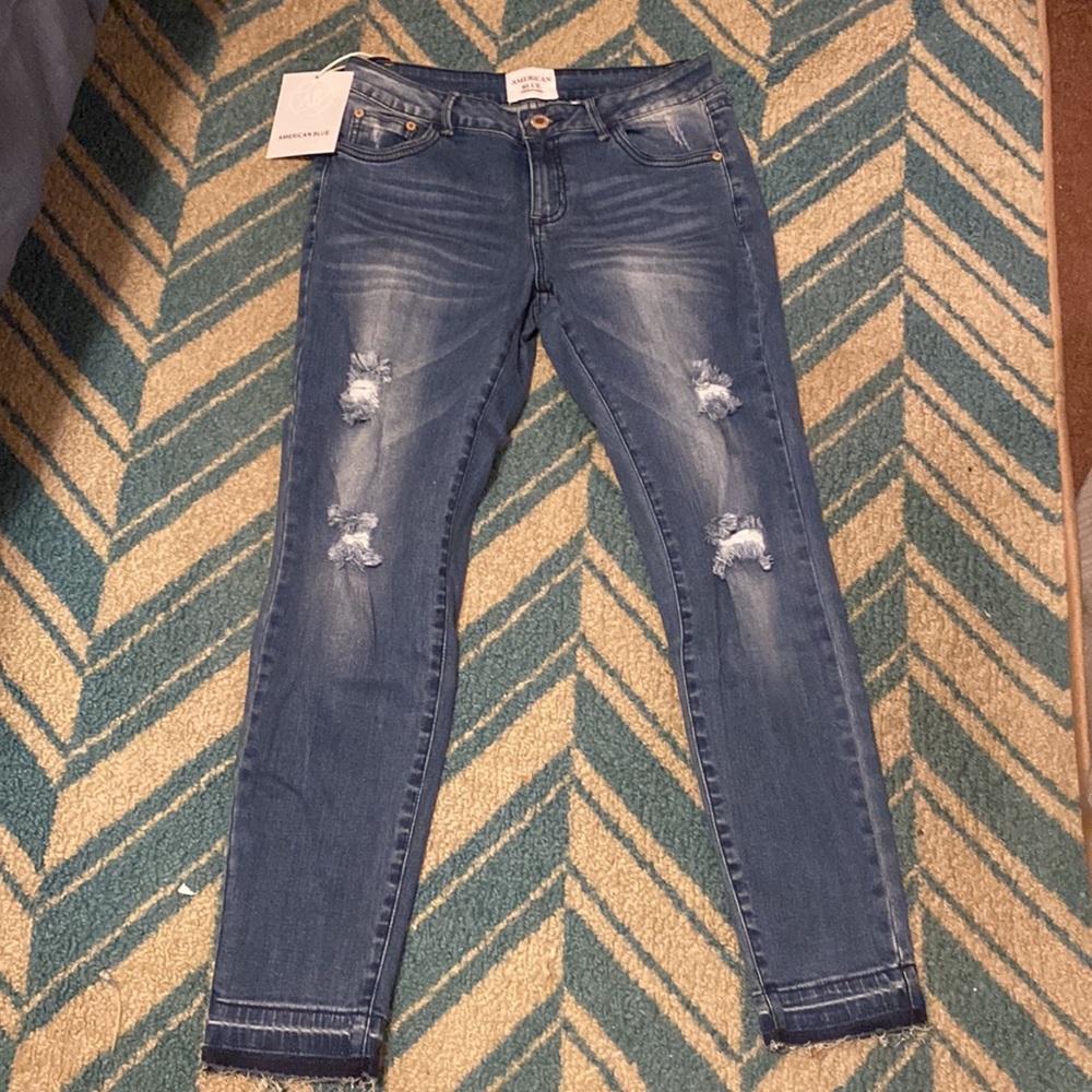 3 FOR $15!!! American Blue Premium Denim Distressed Jeans
